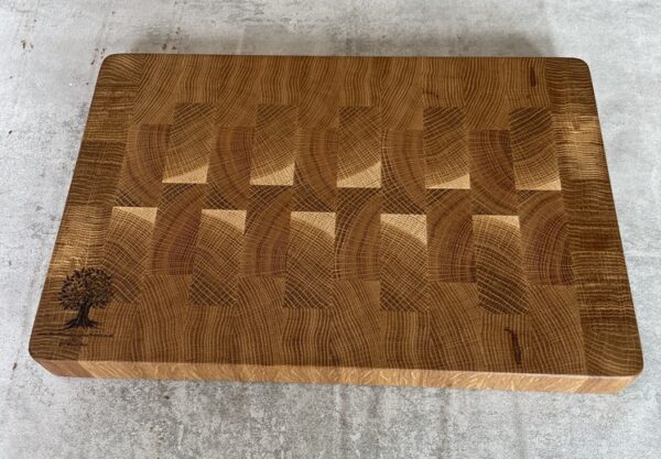 Oak End Grain Chopping Board - Image 6