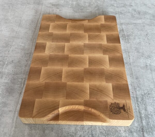 Maple End Grain Chopping Board - Image 9