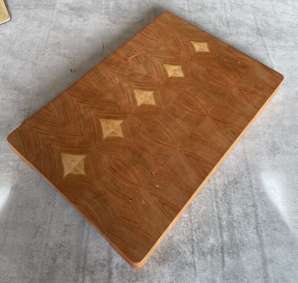 Cherry End Grain Chopping Board - Image 4