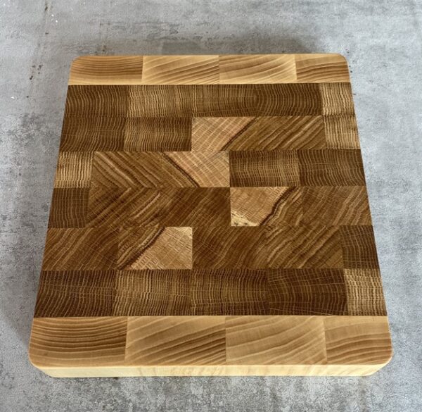 Oak and Ash End Grain Chopping Board - Image 3