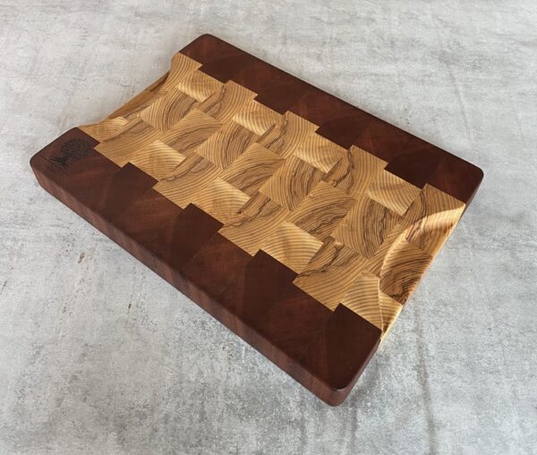 Ash and Sapele End Grain Chopping Board - Image 8