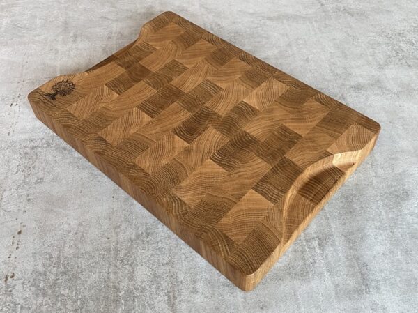 Oak End Grain Chopping Board - Image 8
