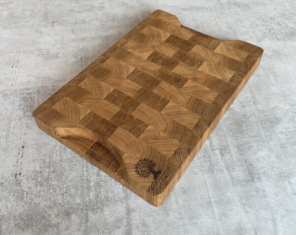 Oak End Grain Chopping Board - Image 10