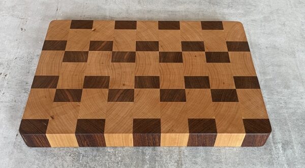 Beech and Jatoba End Grain Chopping Board - Image 3