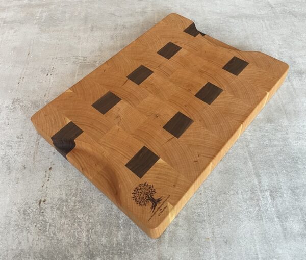 Cherry And Walnut End Grain Chopping Board - Image 10